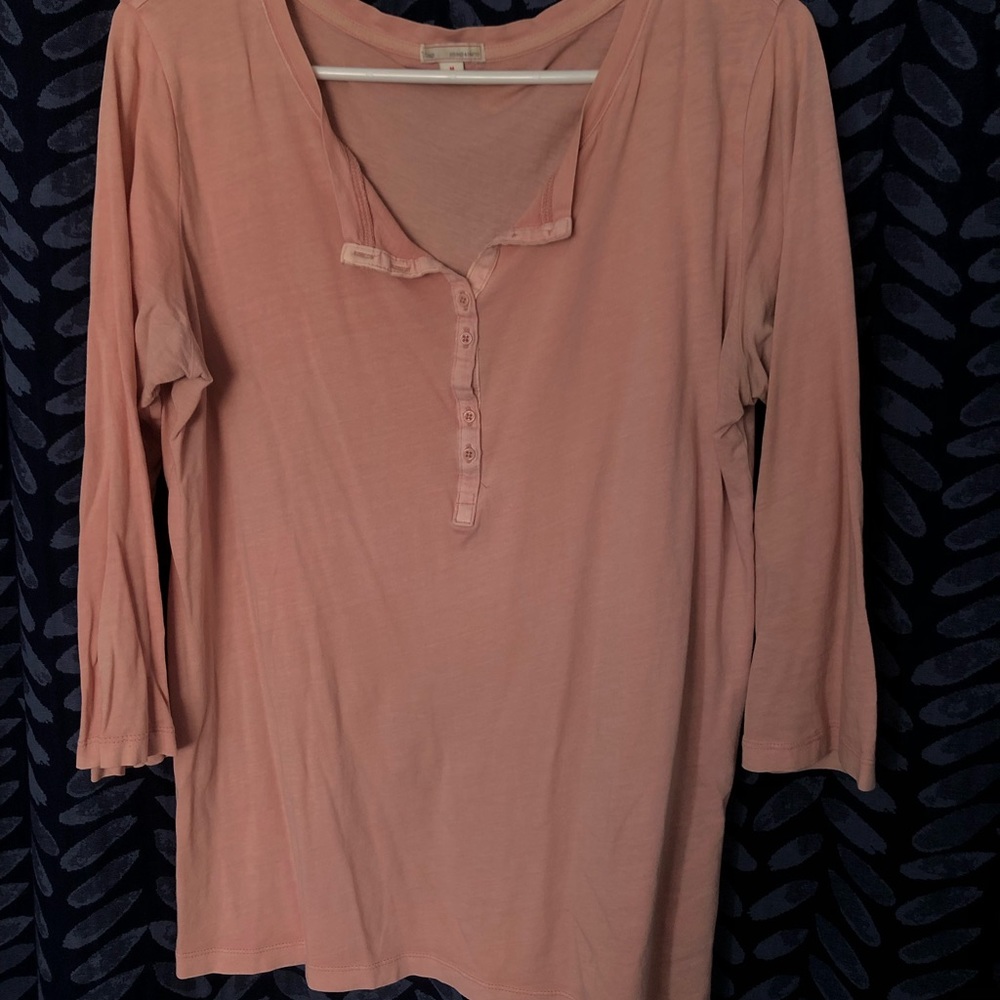 Gap Shirt